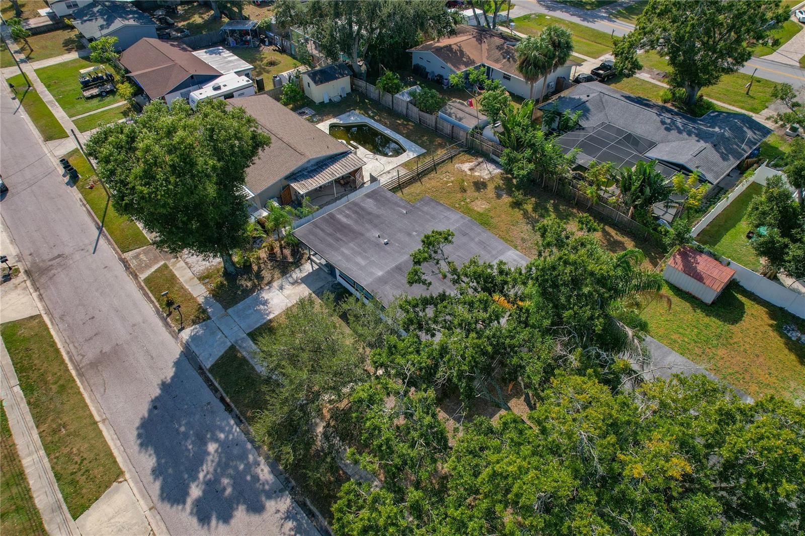 OLDSMAR COUNTRY CLUB ESTATES SEC 3 - Residential