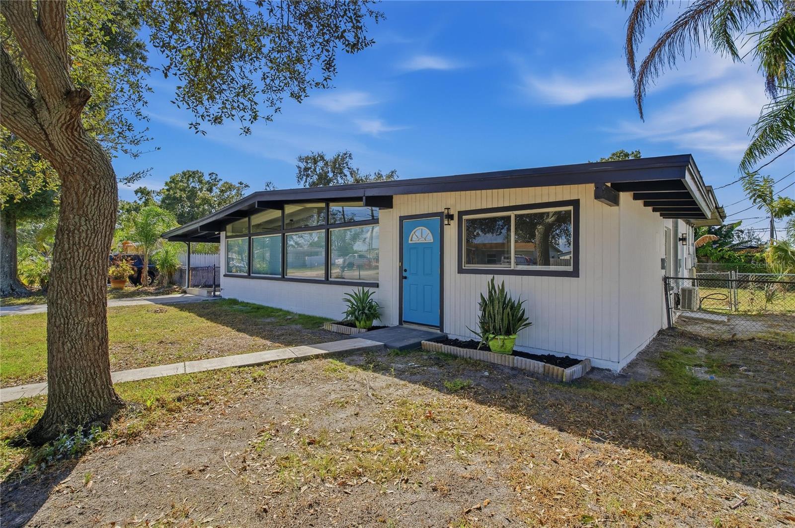 OLDSMAR COUNTRY CLUB ESTATES SEC 3 - Residential