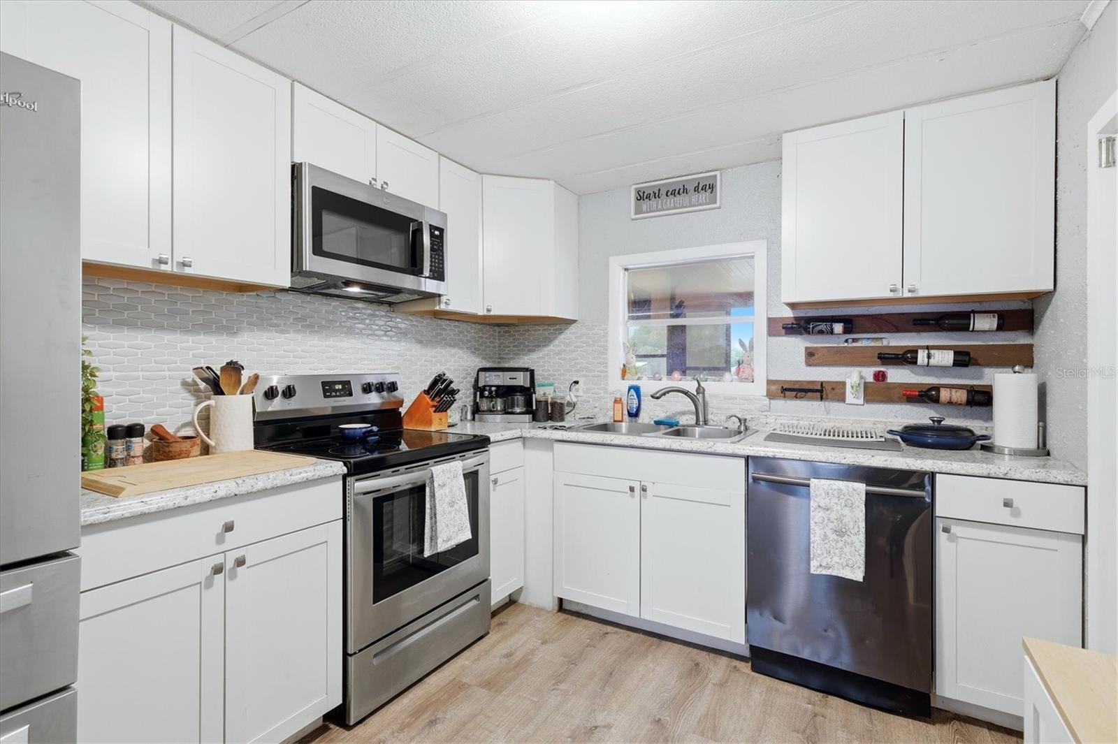 SHADOW BROOK MOBILE HOME SUB - Residential