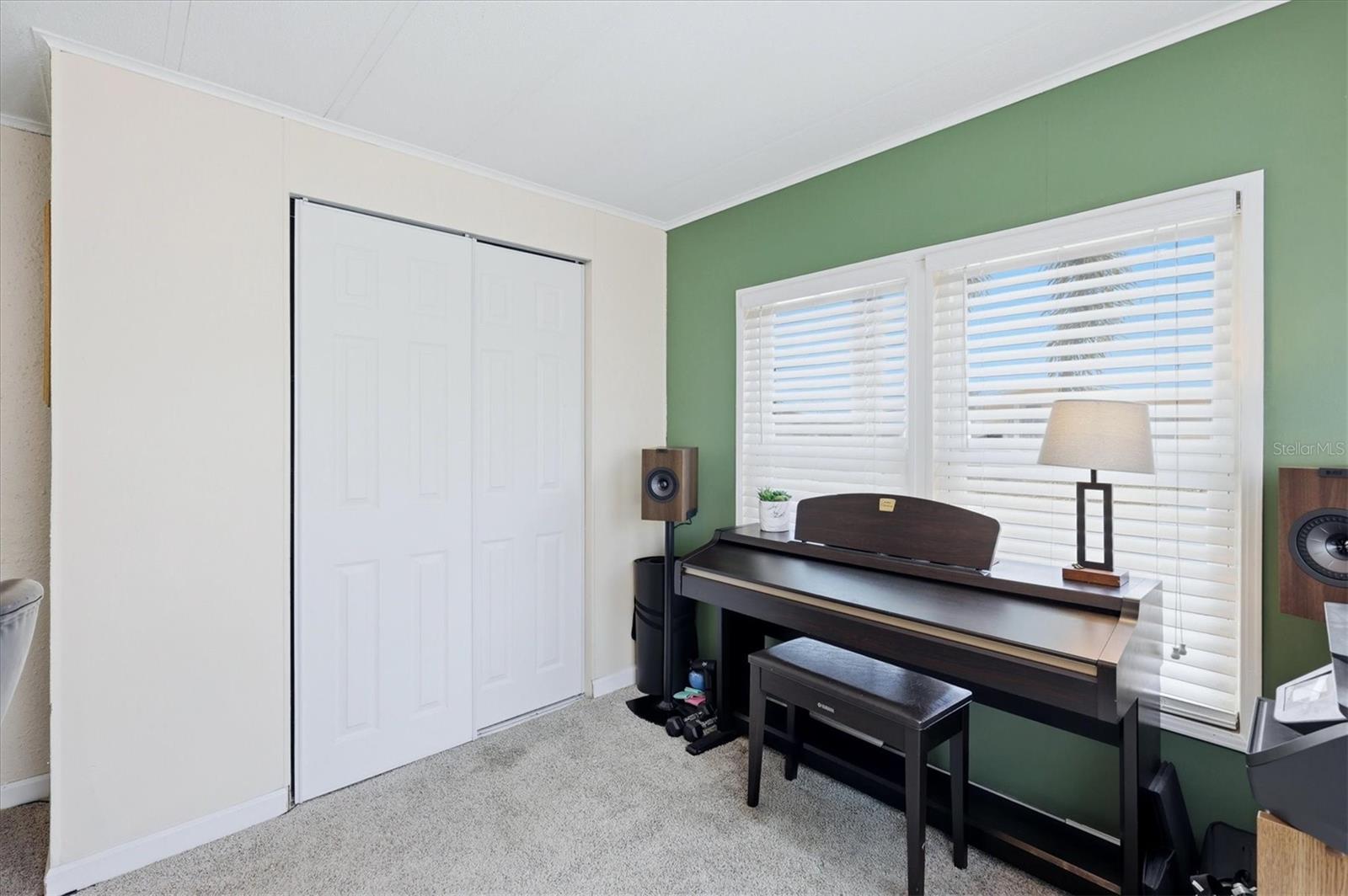 SHADOW BROOK MOBILE HOME SUB - Residential