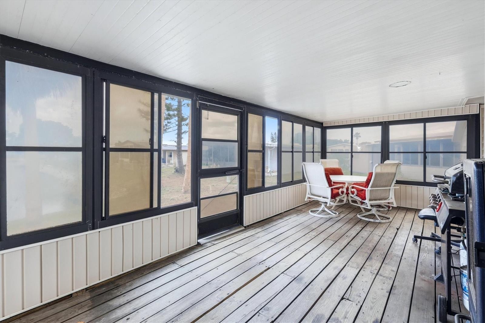 SHADOW BROOK MOBILE HOME SUB - Residential