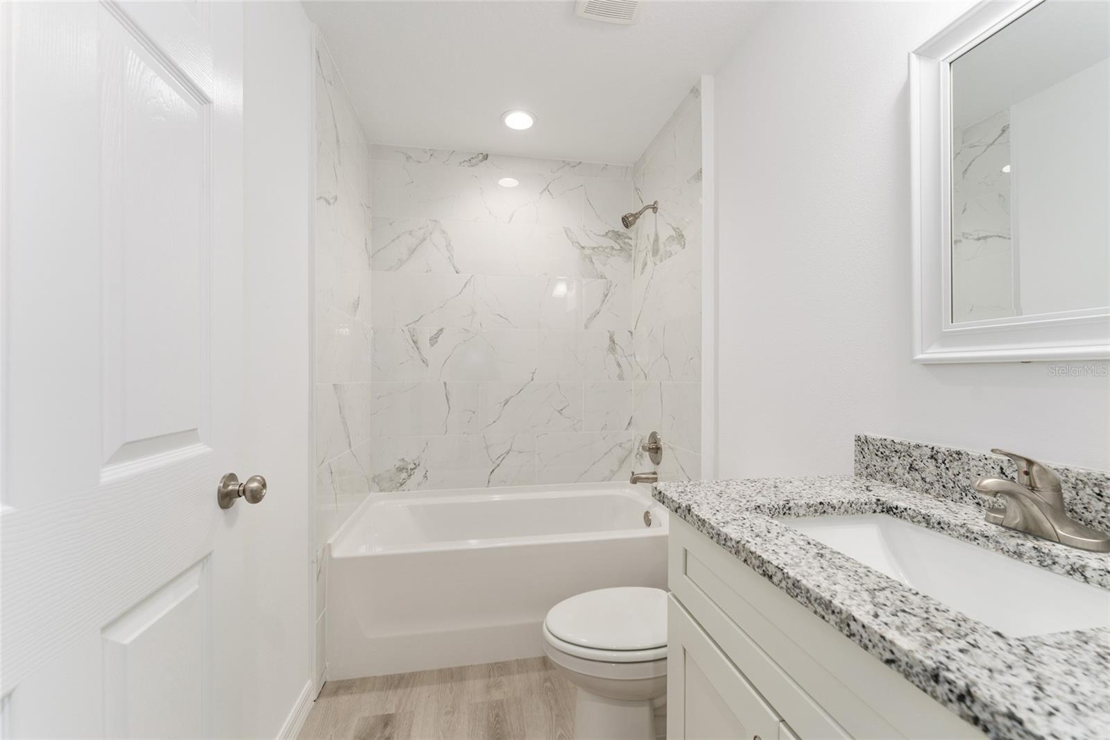 SILVER SPGS SHORES UN 35 - Residential