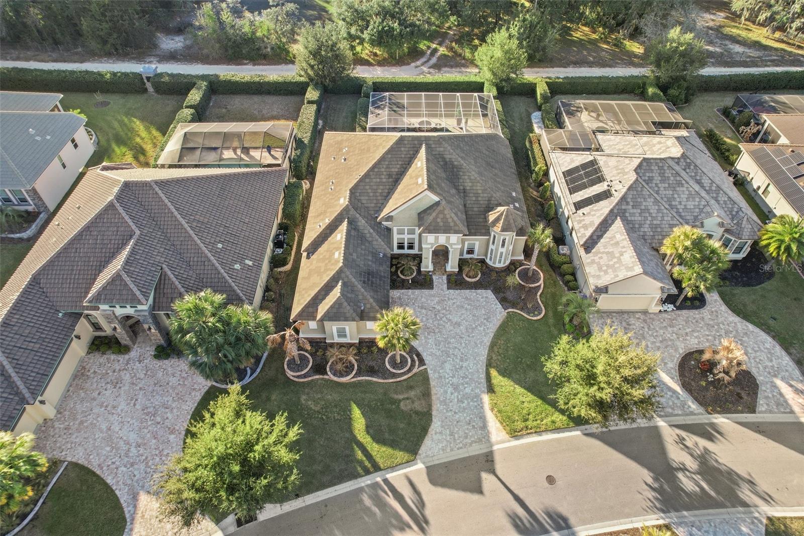 835 N HUNT CLUB DRIVE
