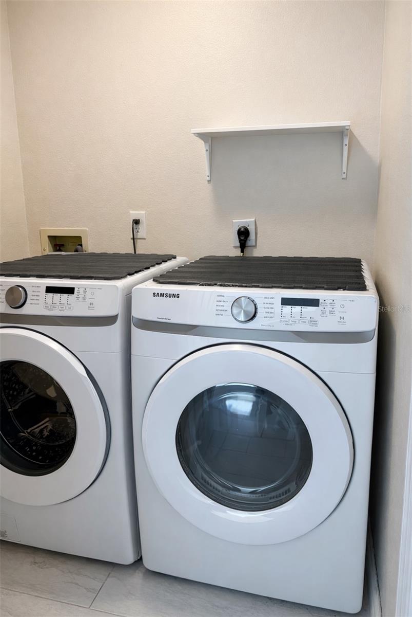 HILLS OF LAKE MARY PH 2 - Residential