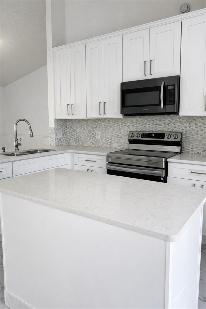 HILLS OF LAKE MARY PH 2 - Residential