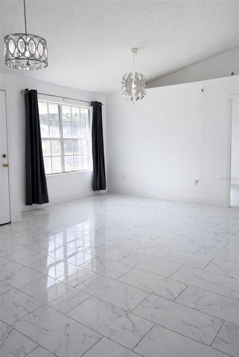 HILLS OF LAKE MARY PH 2 - Residential