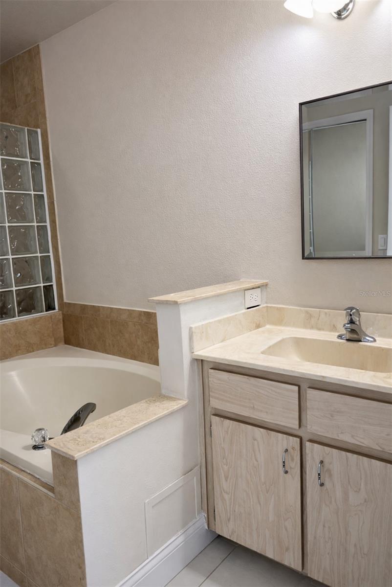 HILLS OF LAKE MARY PH 2 - Residential