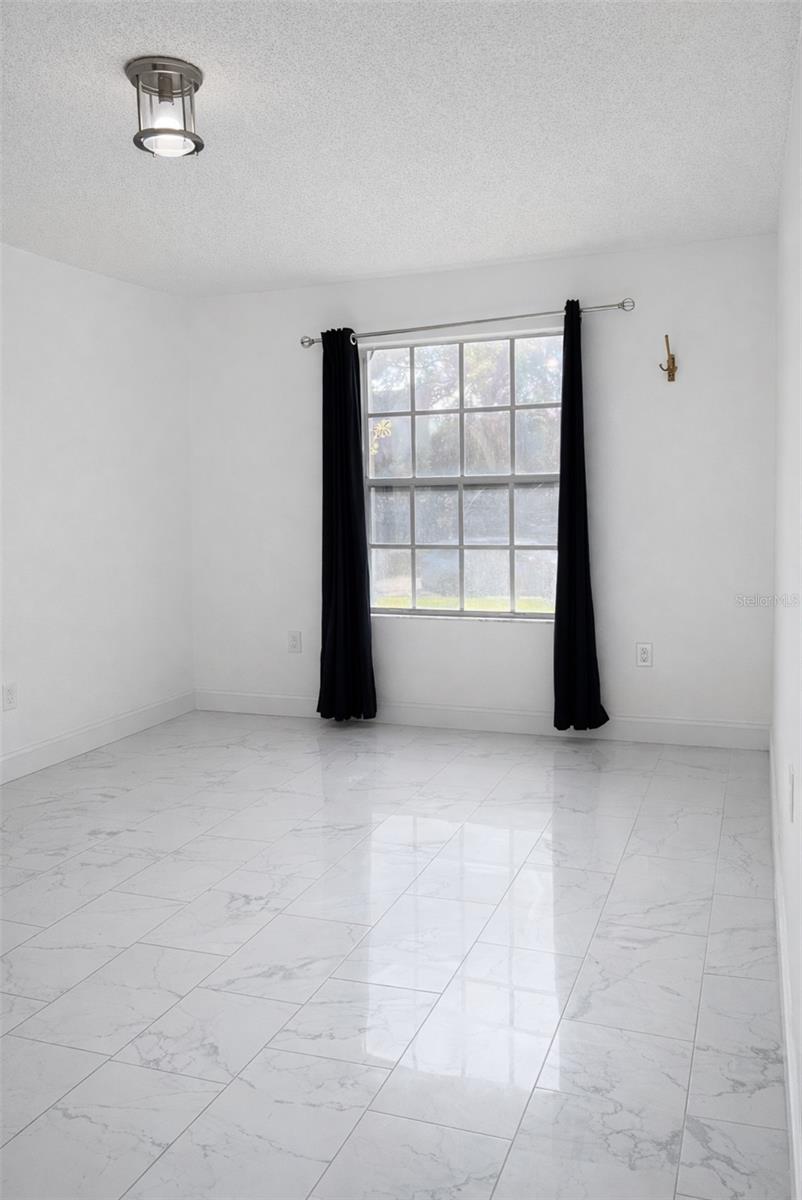 HILLS OF LAKE MARY PH 2 - Residential