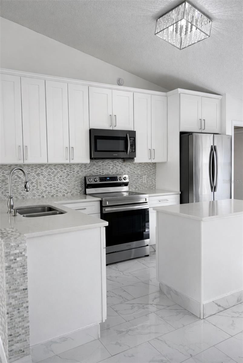 HILLS OF LAKE MARY PH 2 - Residential