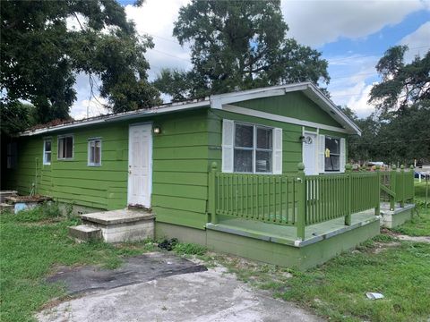 A home in TAMPA