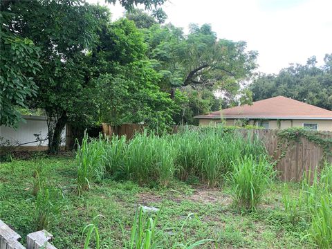 A home in TAMPA