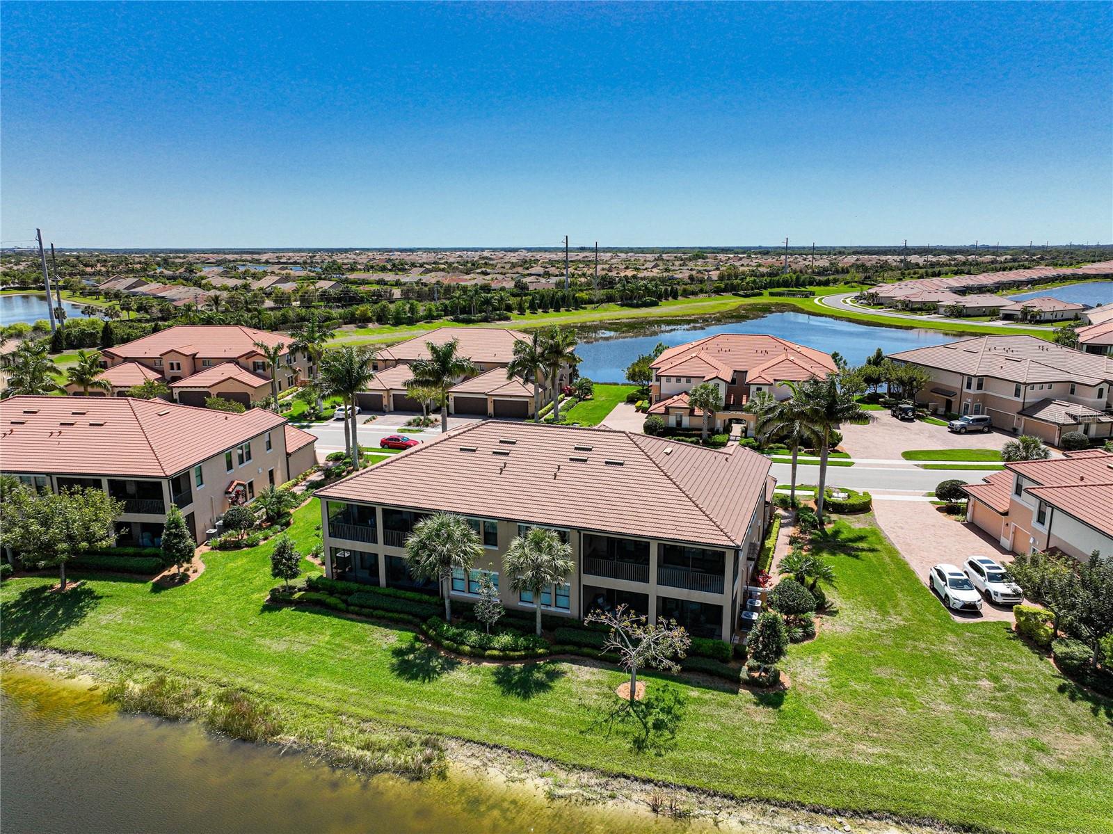 SARASOTA NATIONAL - Residential