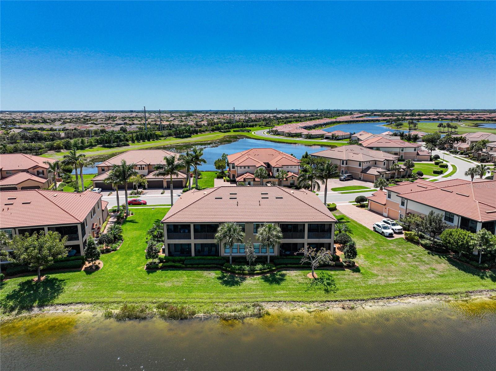 SARASOTA NATIONAL - Residential