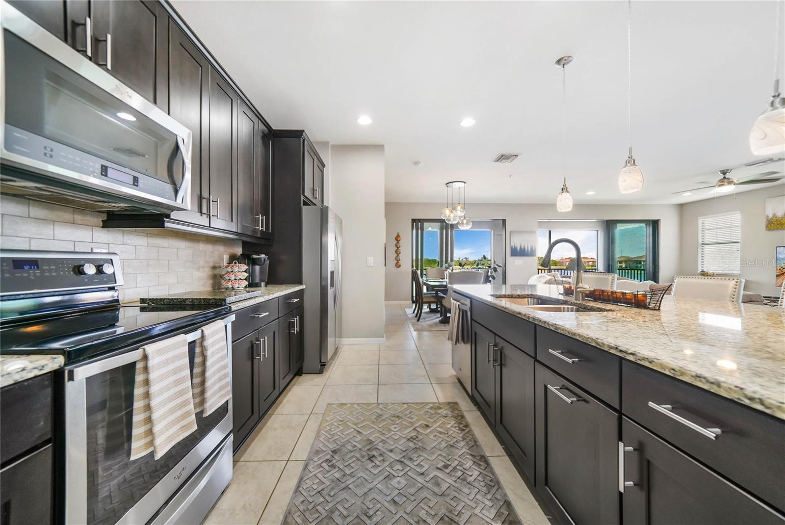 SARASOTA NATIONAL - Residential
