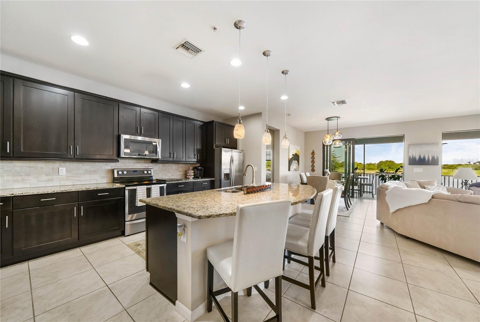 SARASOTA NATIONAL - Residential