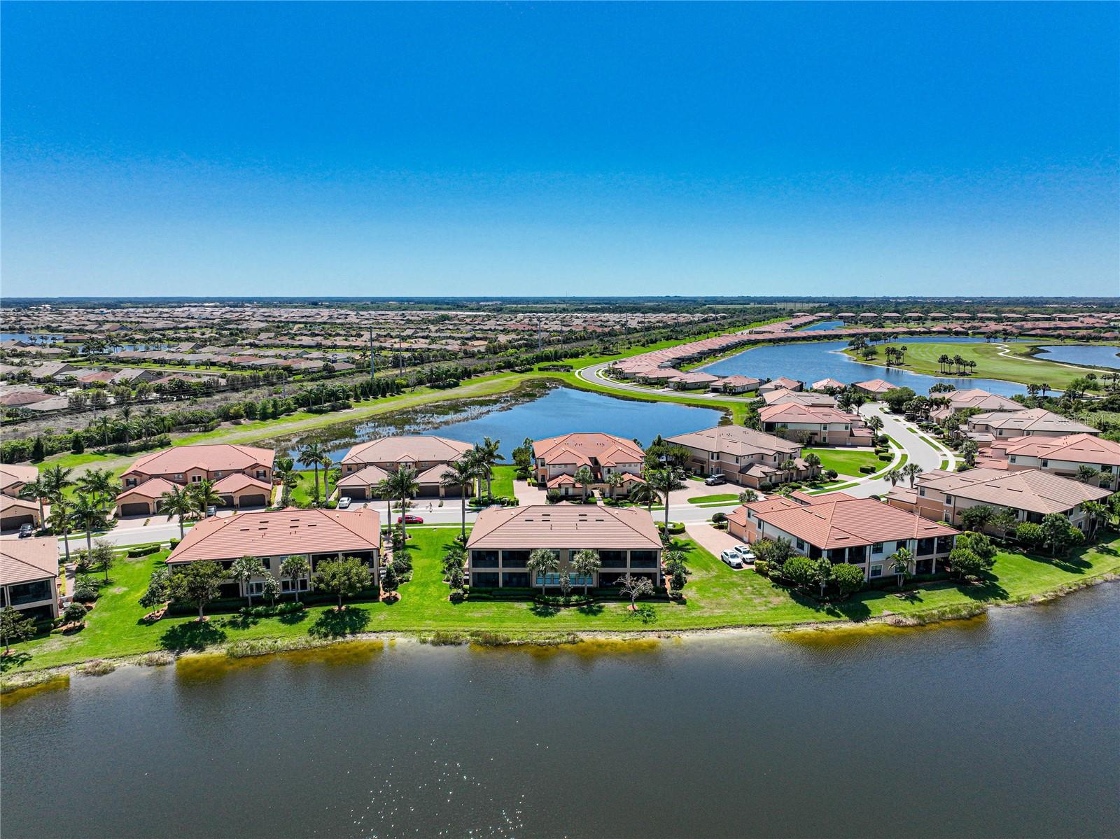 SARASOTA NATIONAL - Residential