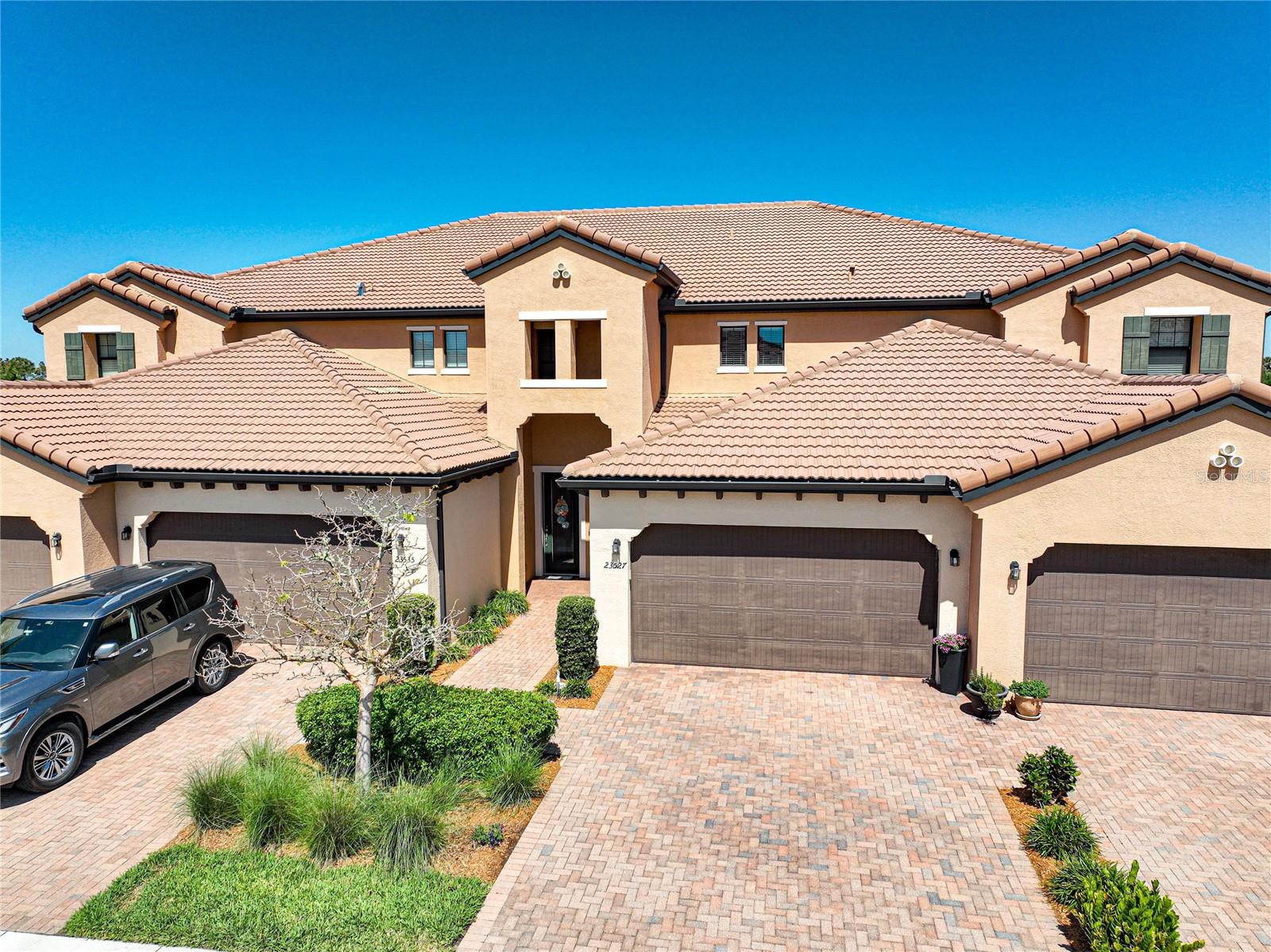 SARASOTA NATIONAL - Residential