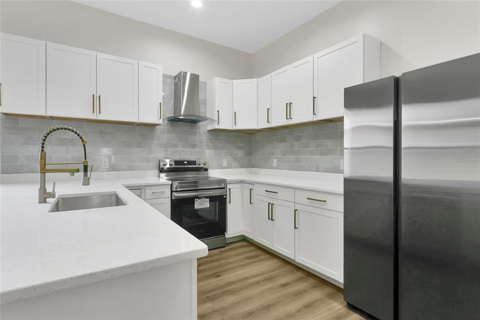 VILLAGES AT SUMMER LAKES CYPRESS - Residential