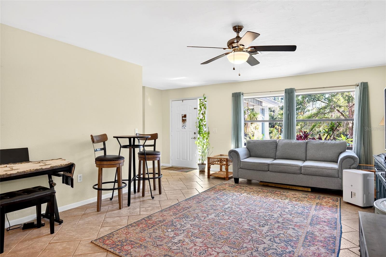 RAINBOW SPRINGS - Residential