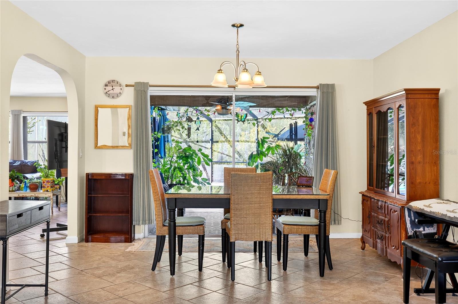 RAINBOW SPRINGS - Residential