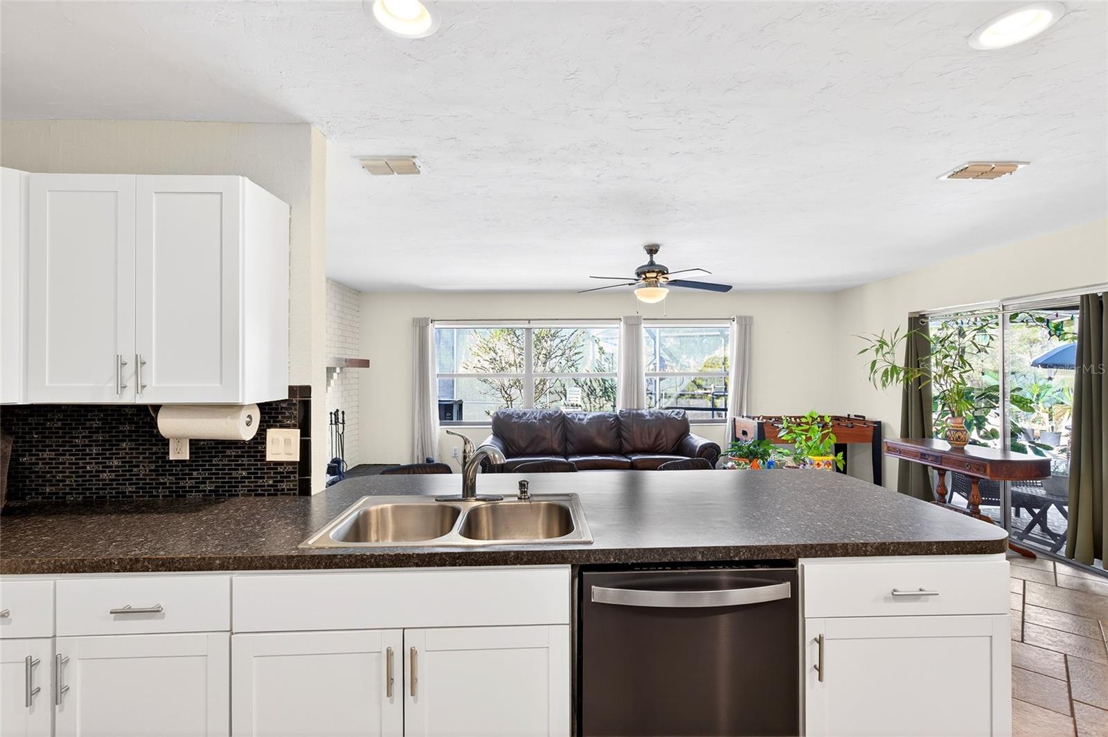 RAINBOW SPRINGS - Residential