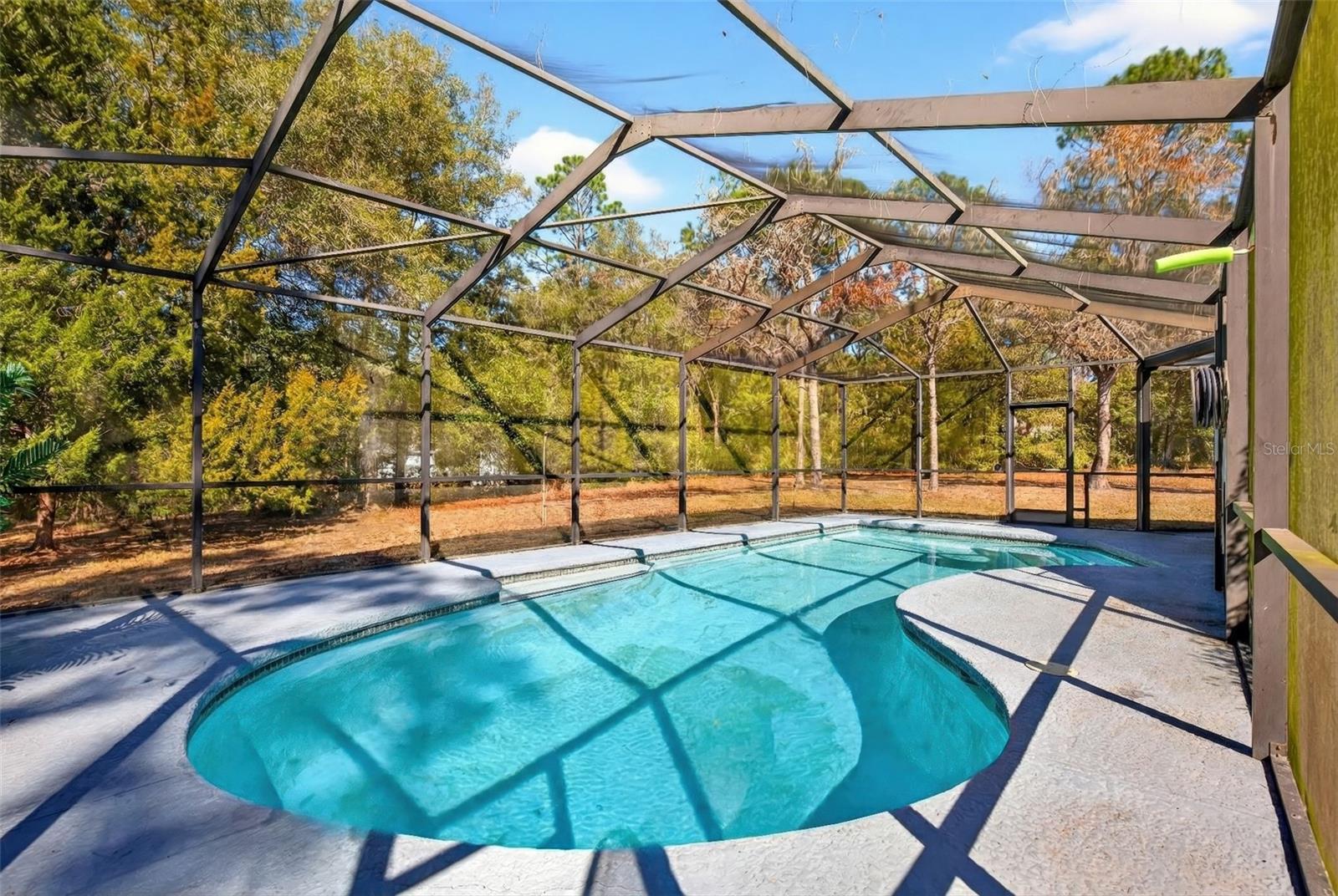 RAINBOW SPRINGS - Residential