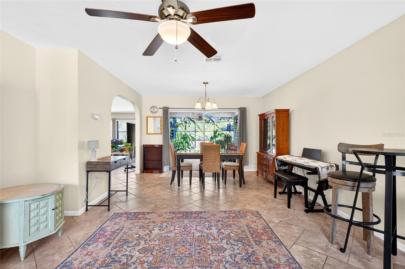 RAINBOW SPRINGS - Residential