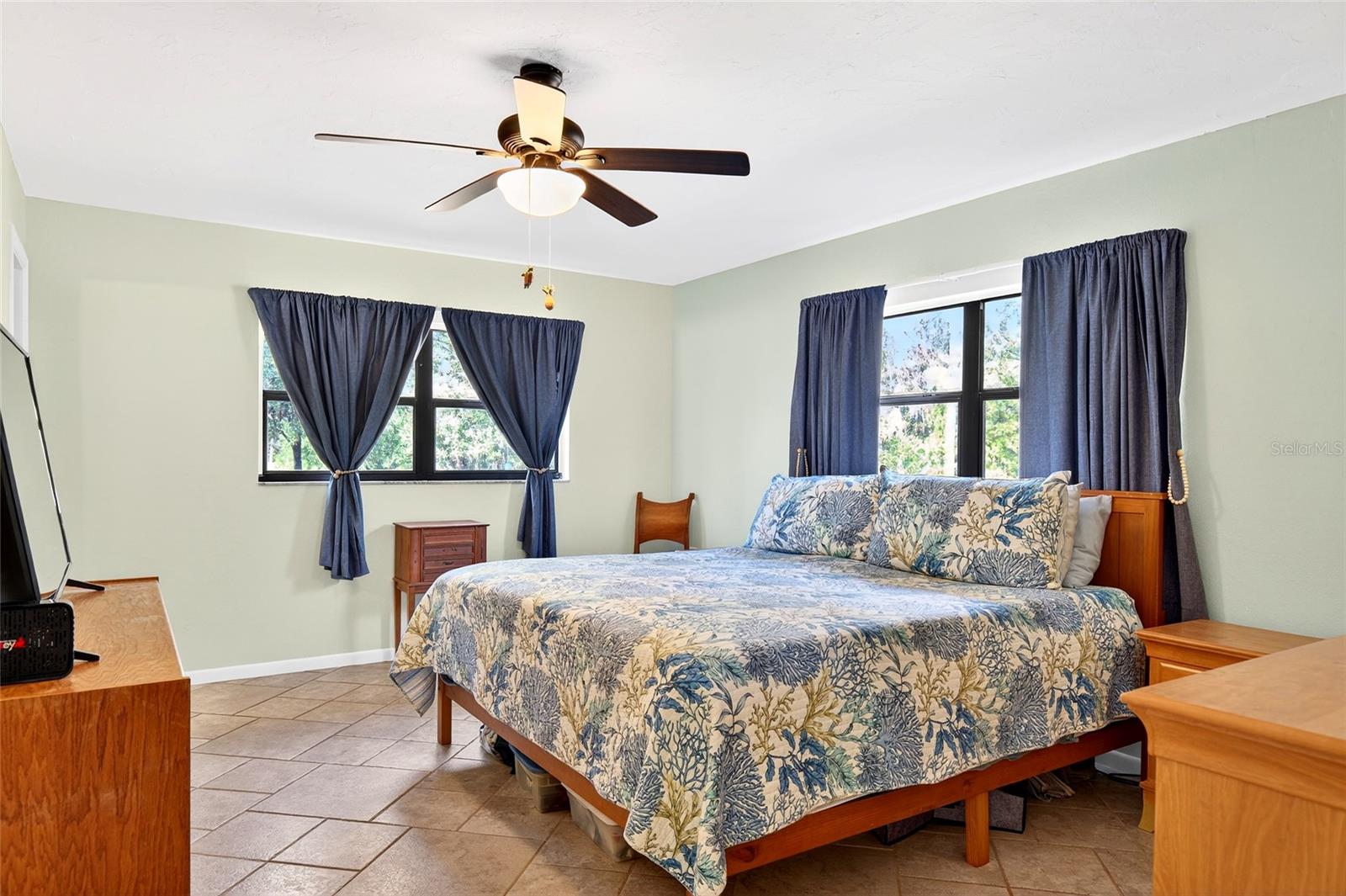 RAINBOW SPRINGS - Residential