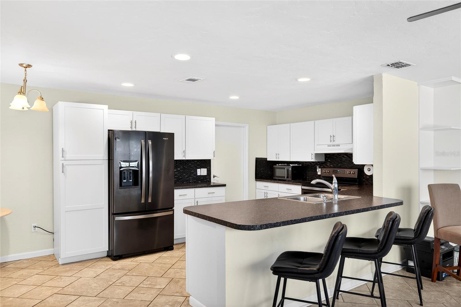 RAINBOW SPRINGS - Residential