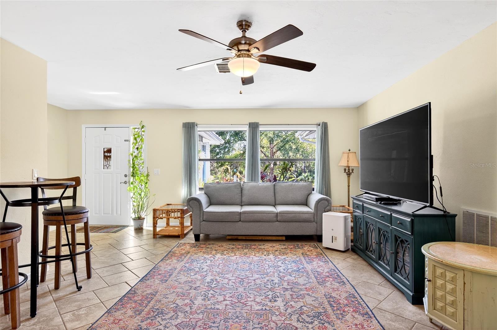 RAINBOW SPRINGS - Residential