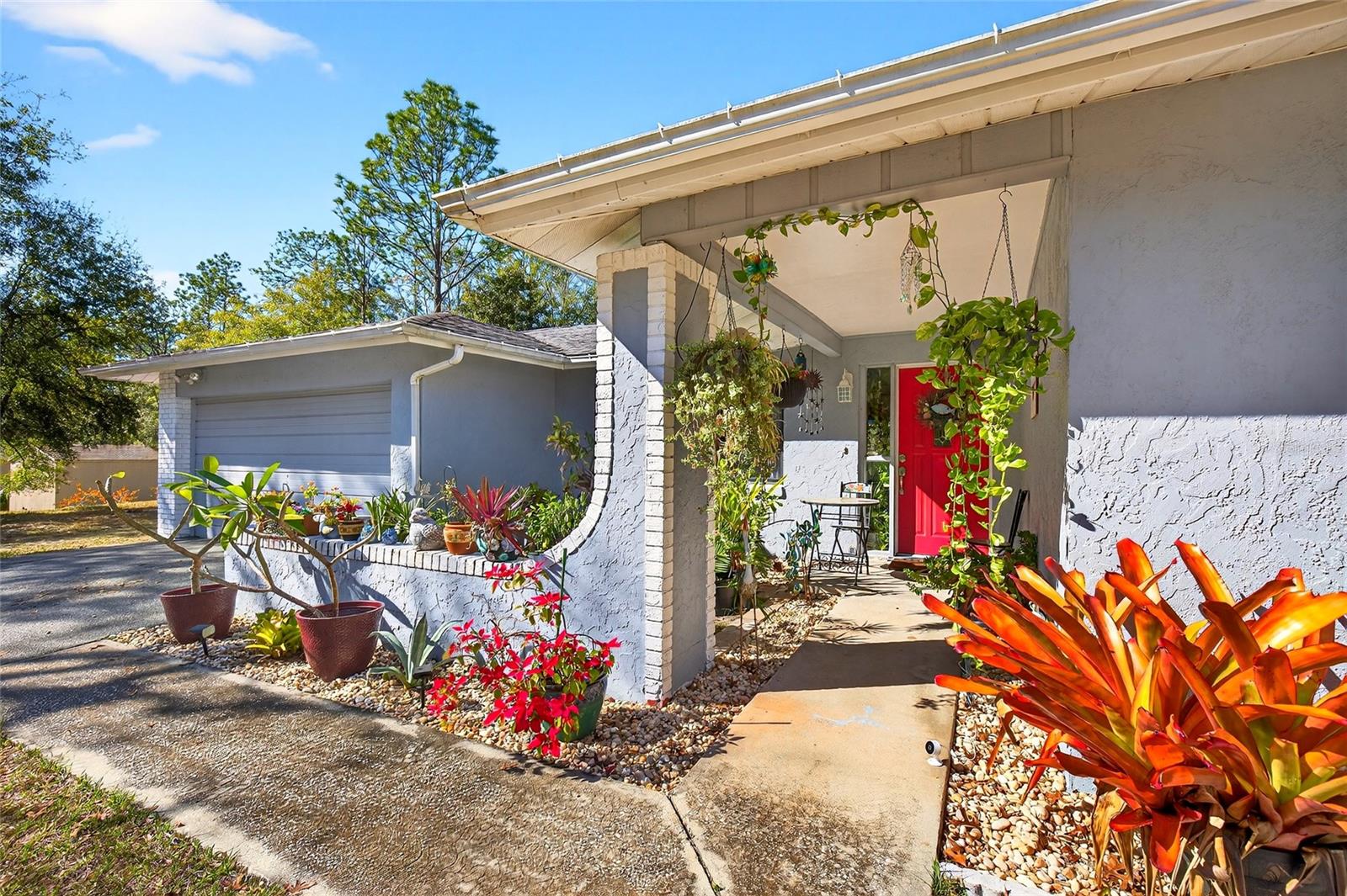 RAINBOW SPRINGS - Residential