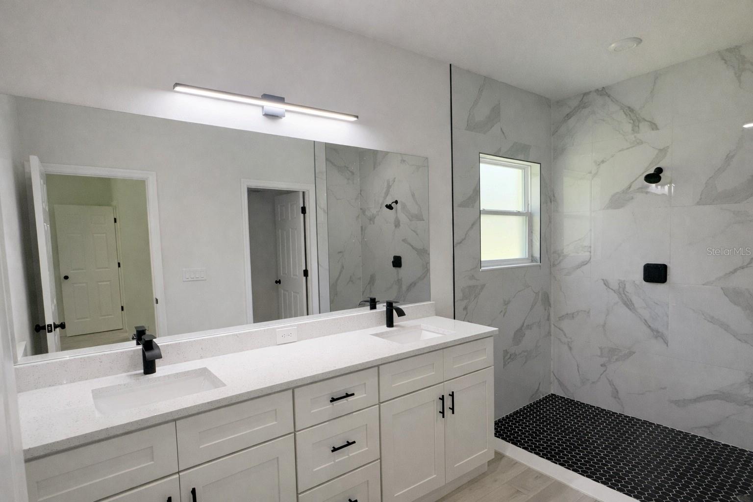 CITRUS SPGS UNIT 04 - Residential