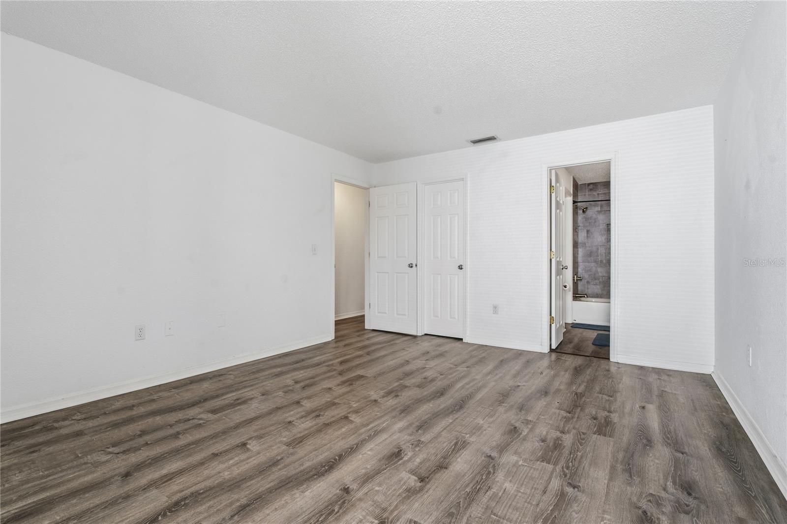 PALMS OF TARPON SPGS THE CONDO - Residential