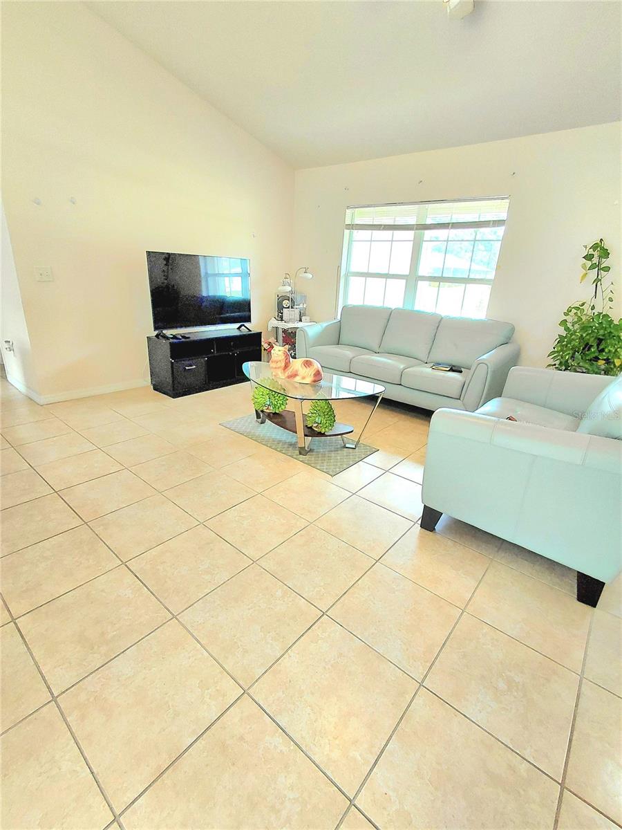 ROLLING RANCH ESTATE - Residential