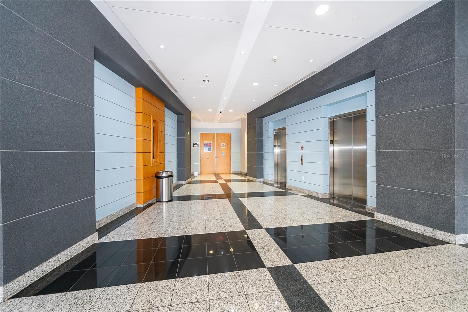 OVIEDO OFFICE PARK A CONDO - Commercial Sale