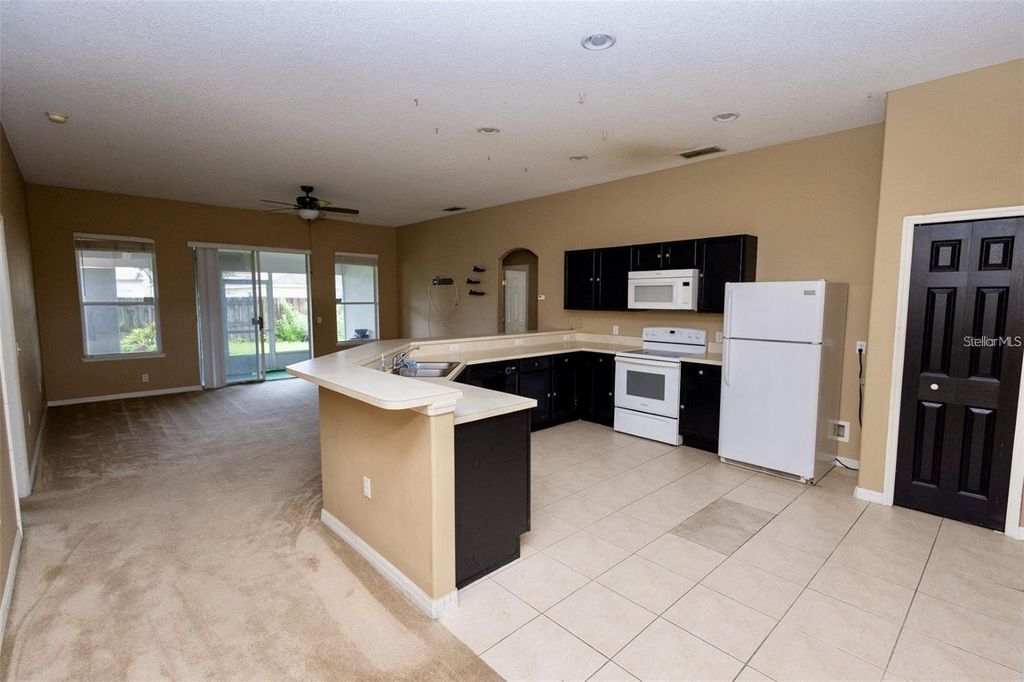 Photo of 818 Carrousel Lane, Kissimmee, FL 34759 (MLS # S5144493)