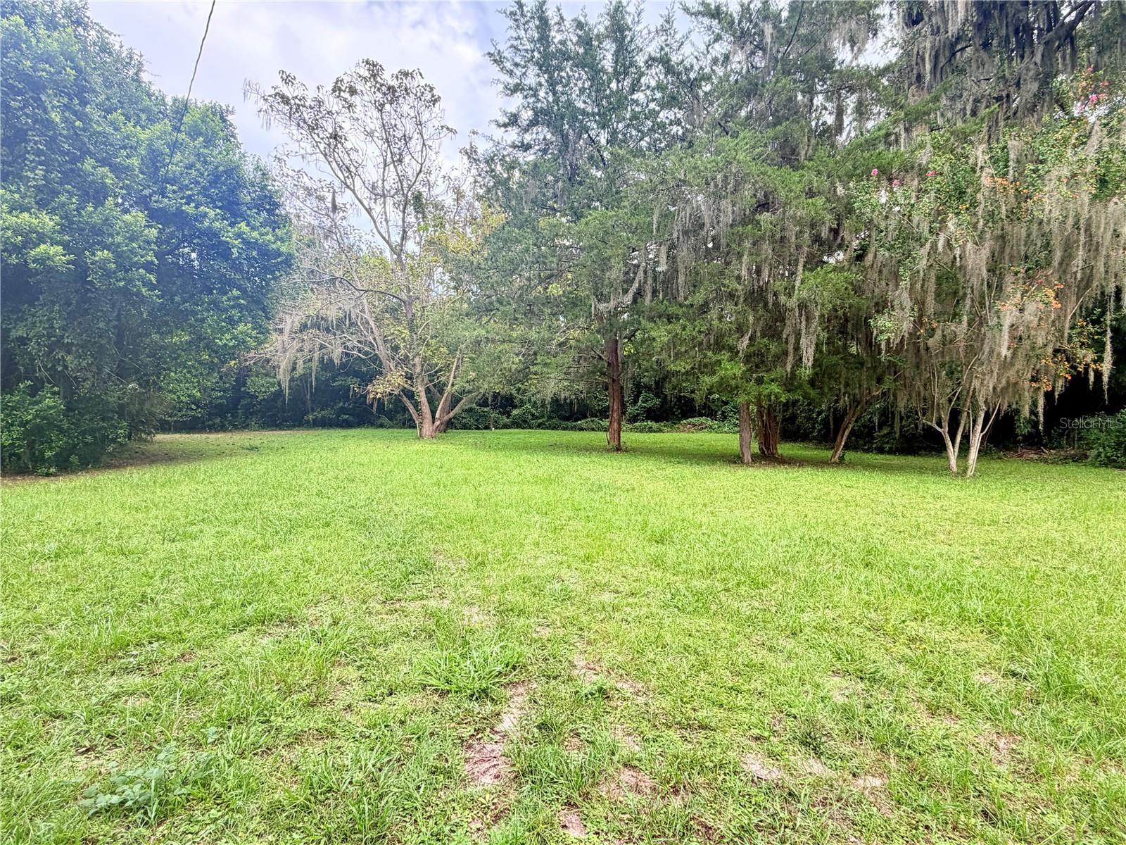 1709 NW 5TH STREET