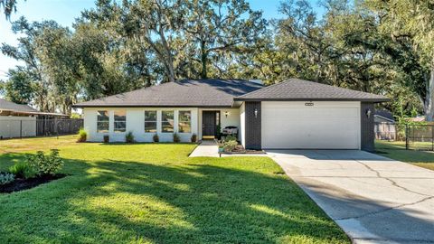 1020 RUSTIC LANE LAKELAND FL 33811