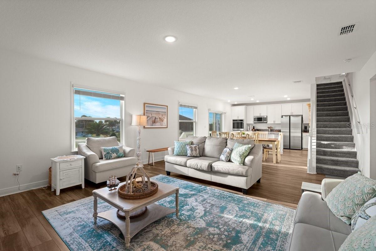 3828 S ATLANTIC AVENUE