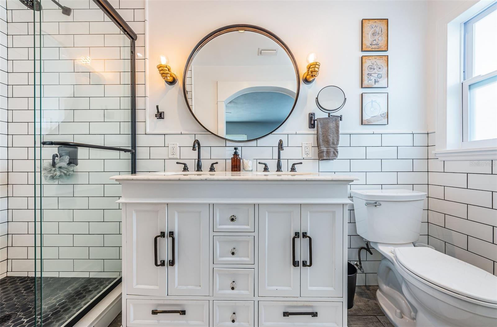 SUNSET LAKE ESTATES - Residential