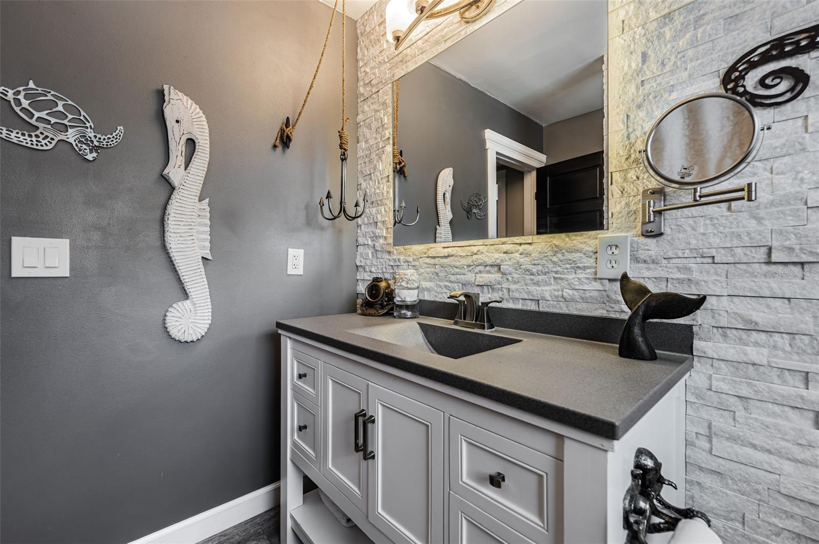 SUNSET LAKE ESTATES - Residential