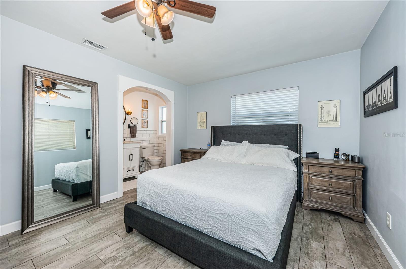 SUNSET LAKE ESTATES - Residential