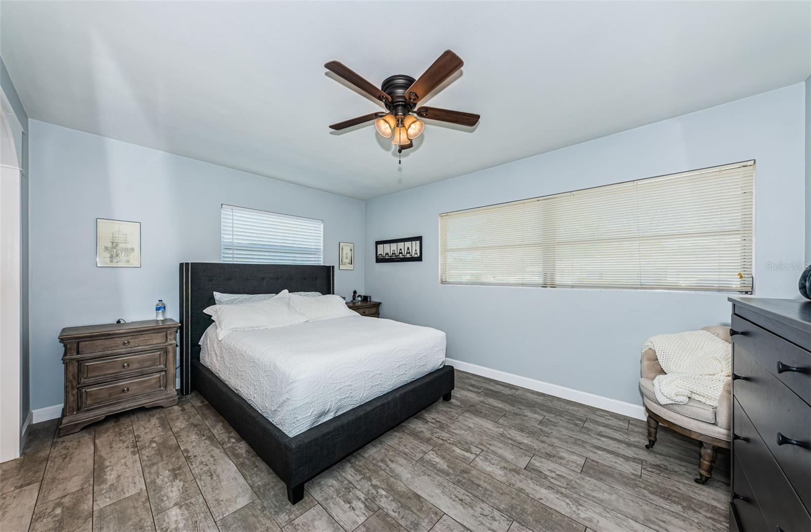 SUNSET LAKE ESTATES - Residential