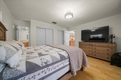 Tiny photo for Crystal River, FL 34429 (MLS # OM710575)