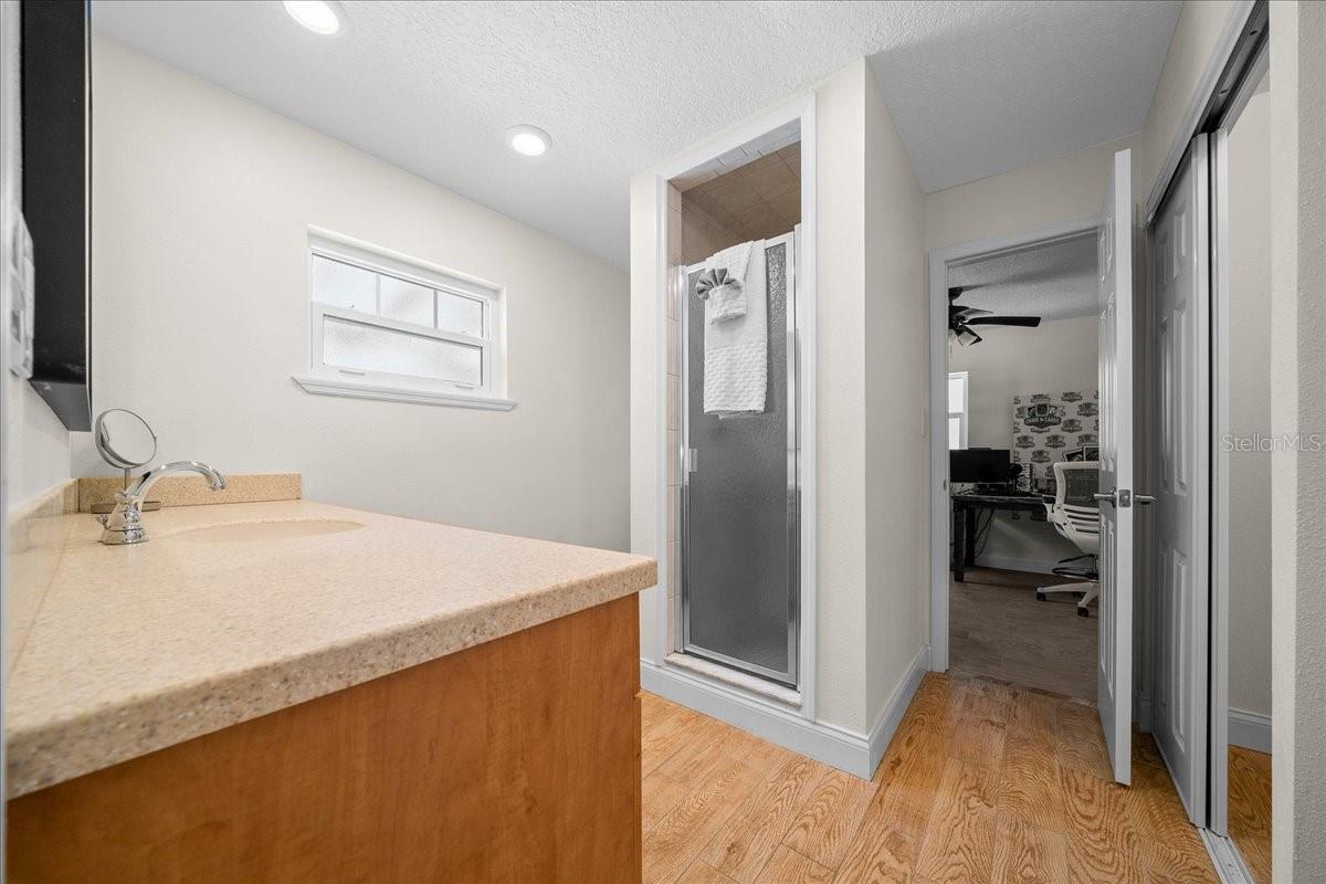 001896 VILLAGE OF PICARDY - Residential