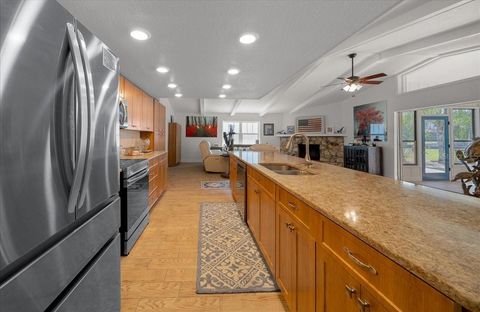 Tiny photo for Crystal River, FL 34429 (MLS # OM710575)