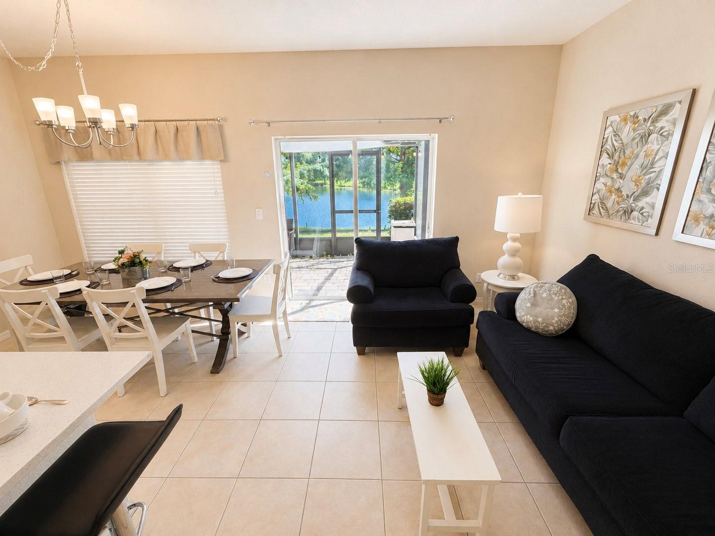 2379 CARAVELLE CIRCLE