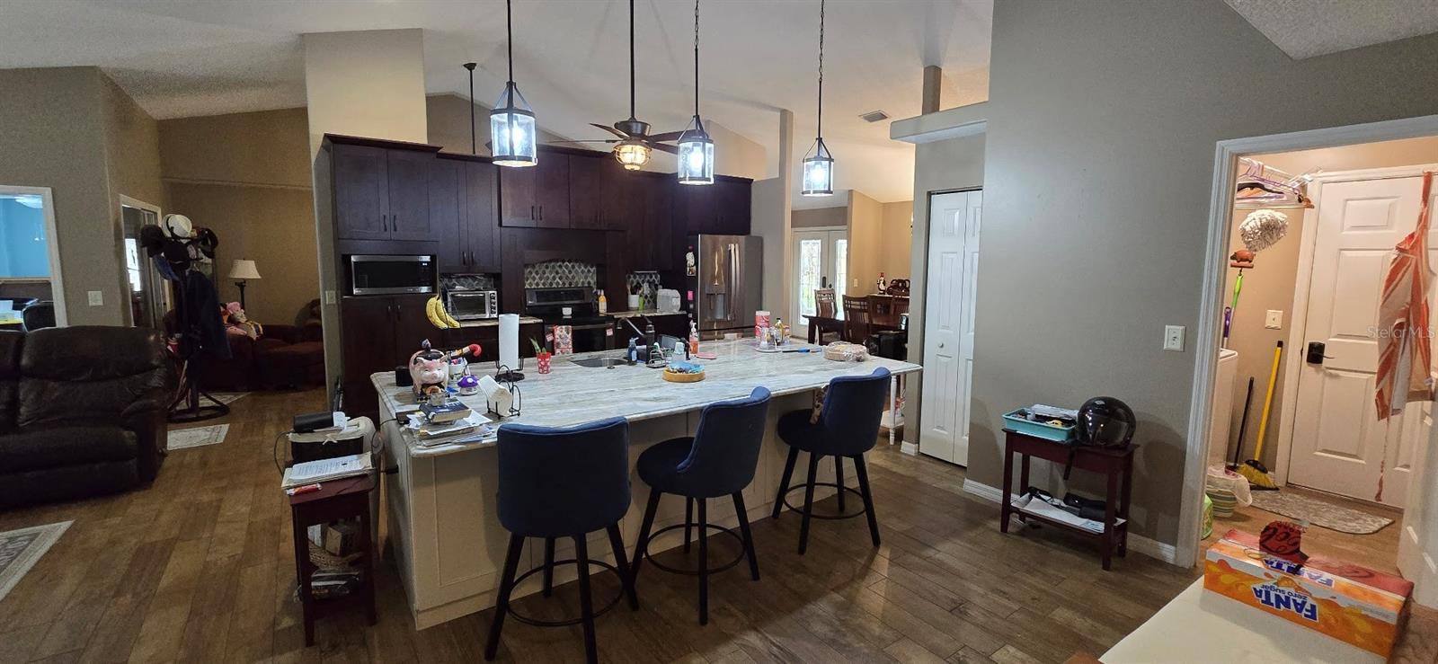 TAVARES SOUTH SHORES ON LAKE EUSTIS - Residential