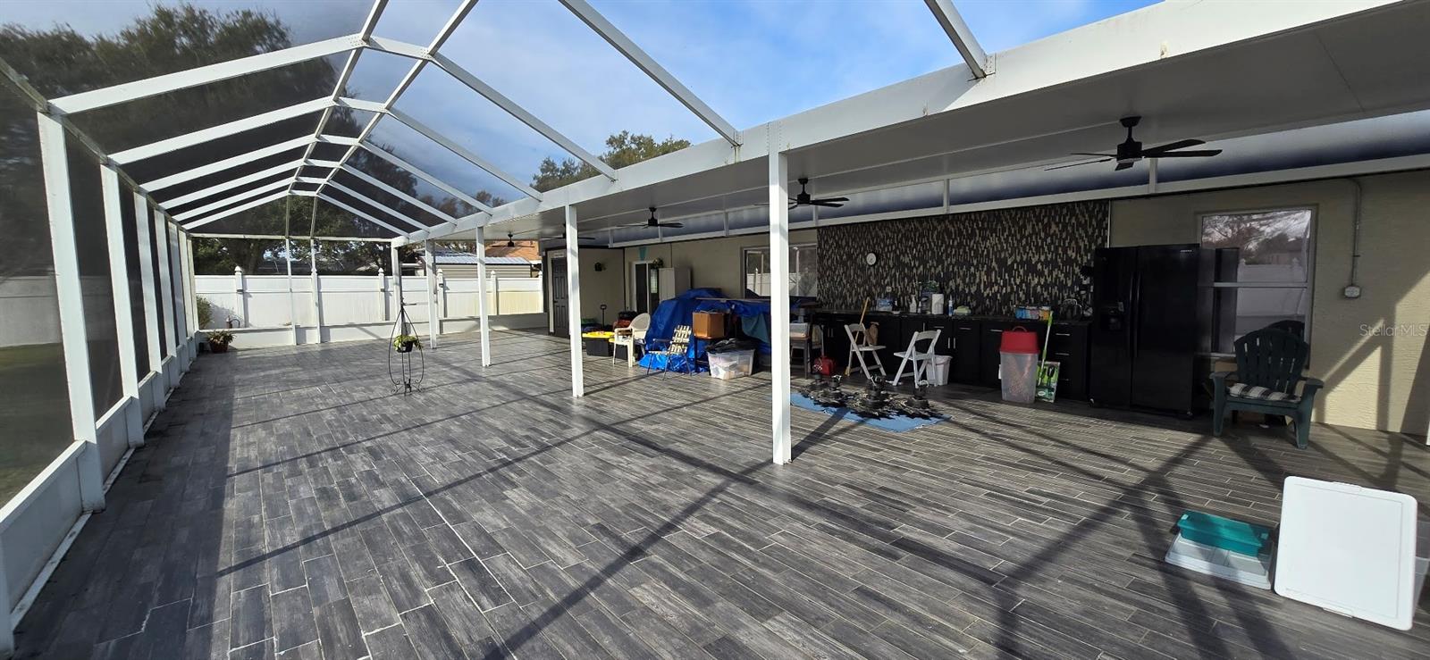 TAVARES SOUTH SHORES ON LAKE EUSTIS - Residential