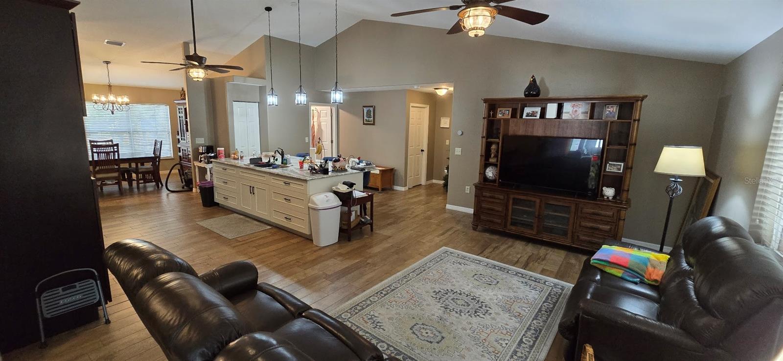 TAVARES SOUTH SHORES ON LAKE EUSTIS - Residential